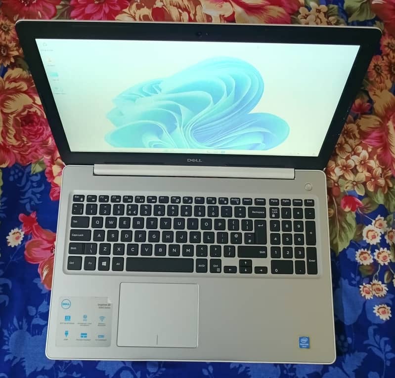 DELL 17