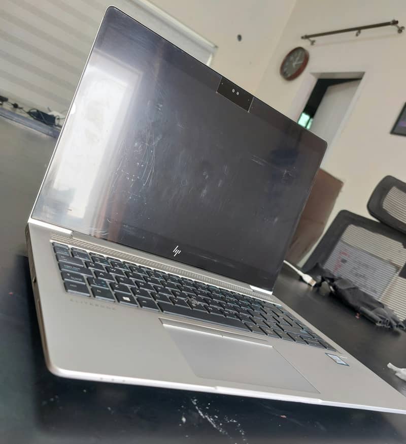 HP Elitebook 840 G5 512GB SSD 4GB Intel Graphic 8GB Ram 120Hz Touch