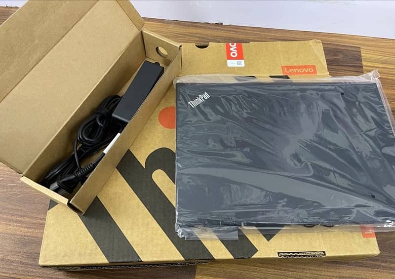 Lenovo X1 Carbon i5 8th Ultra SlimBook 6 Months Laptop Warranty