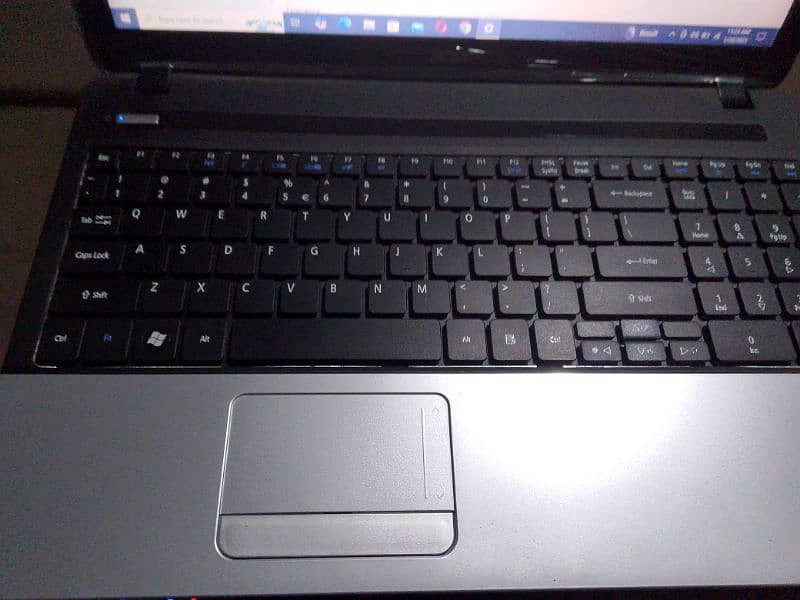 Acer corei3 Ram 4.00GB