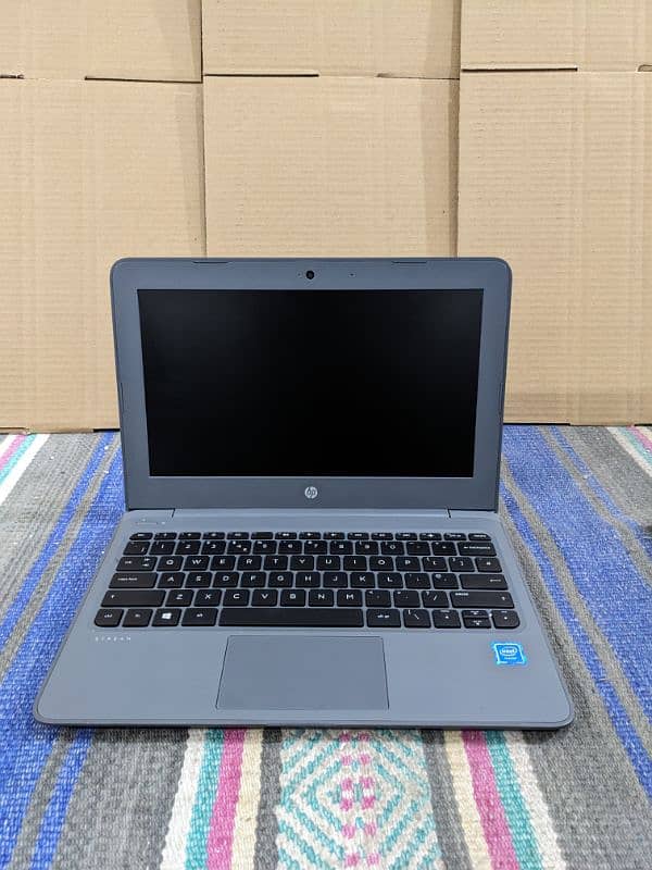 Hp Slimmest 6th Gen Laptop 4GB Ram 128GB SSD Windows 10