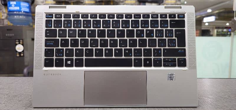 Hp Elitebook 1030 G7 x360 Daimound cut i7 10th Generation