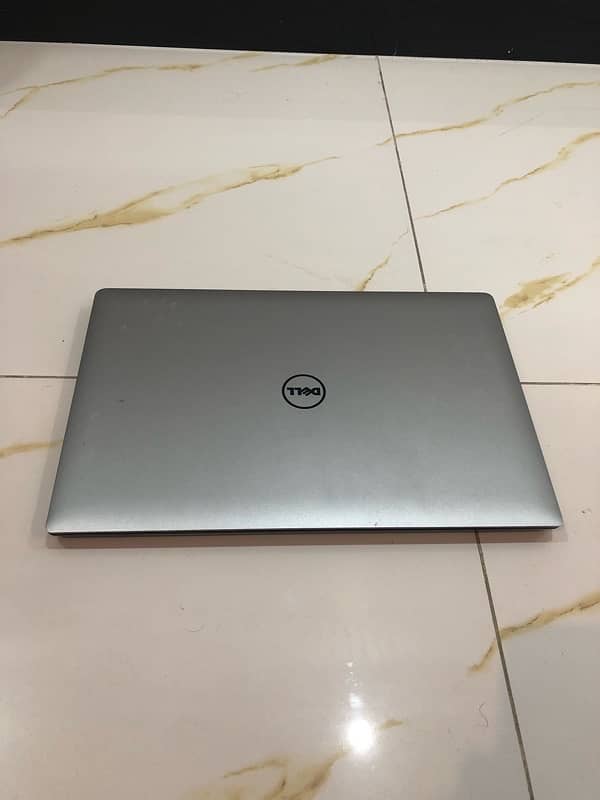 dell precision 5520 i5 7 gen