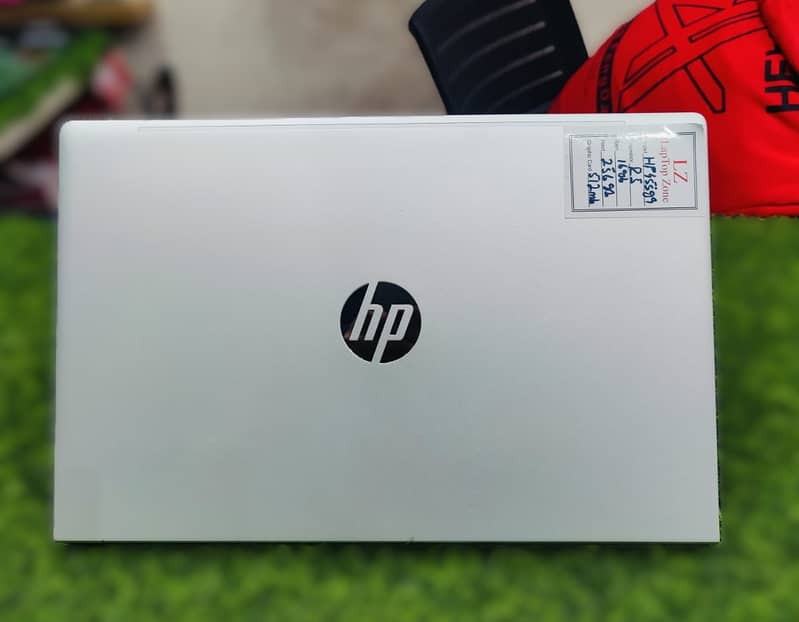 Hp probook 455 G9 AMD Ryzen 5 5625U with Radeon Graphics