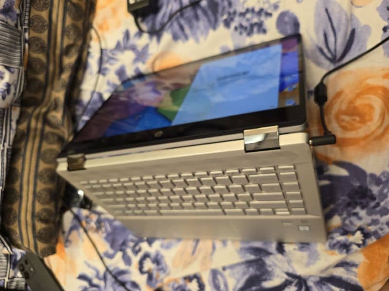 HP PAVILION X360 CONVERTIBLE I5 8TH GEN 256GB SSD