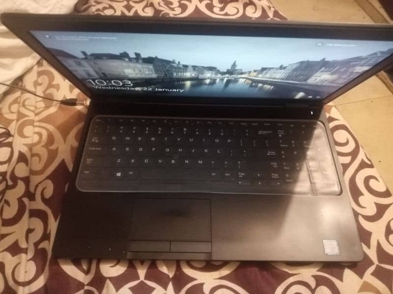 dell letitude 5590
