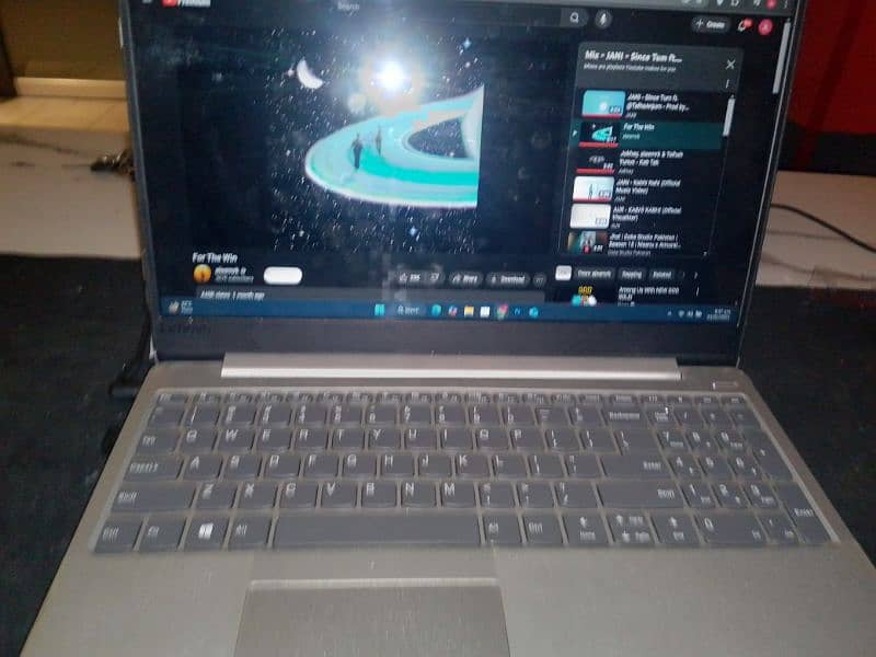 Lenovo IdeaPad 330S with 12gb ram and 1gb dedicated graphics card