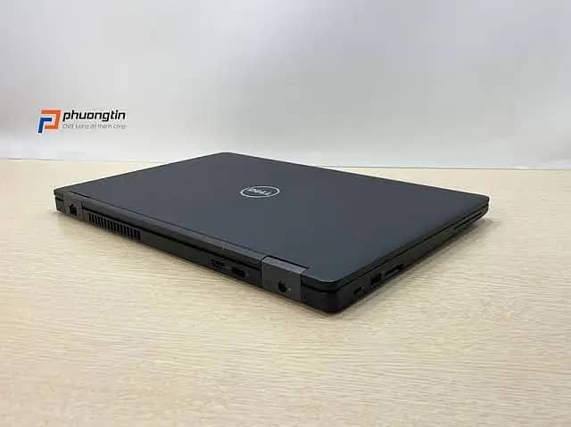 Dell LAPTOP Latitude 5580 Core i5 6th Gen 15.6" Back-light keyboard