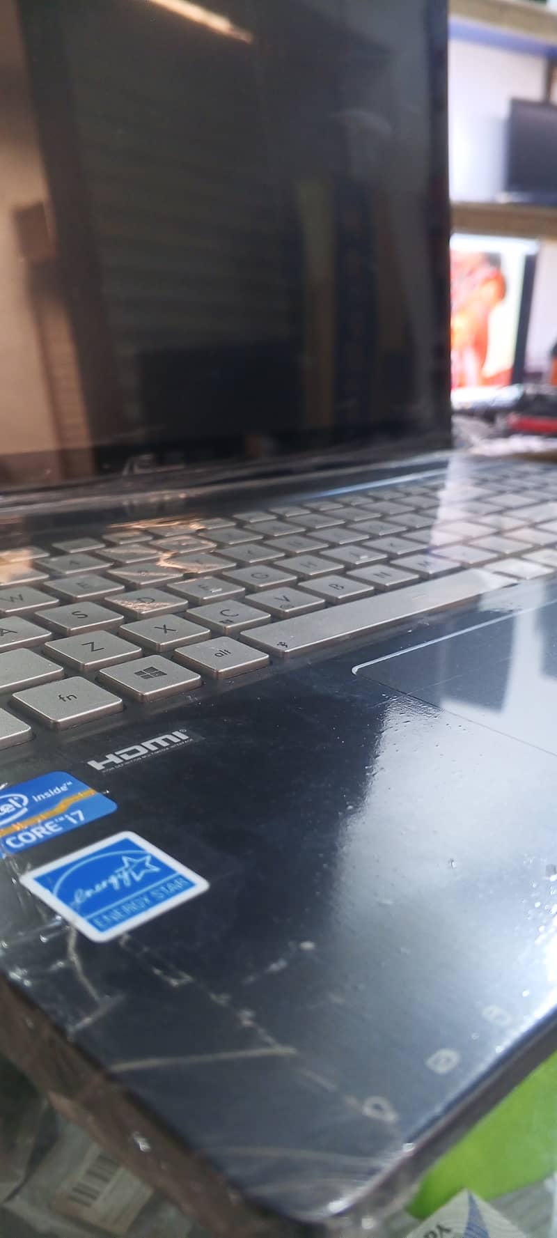 Asus i7 3rd Gen Touch Laptop