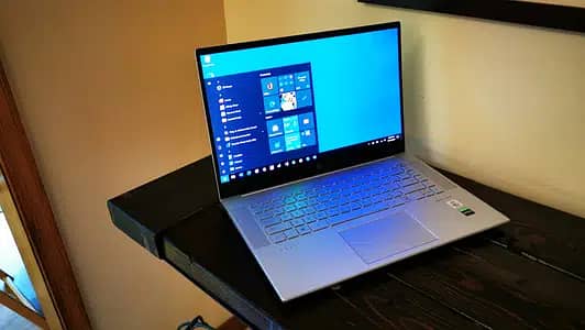 dell laptop core i5 32 GB Of RAM, 10/10 ssd apple dell core i5 core i