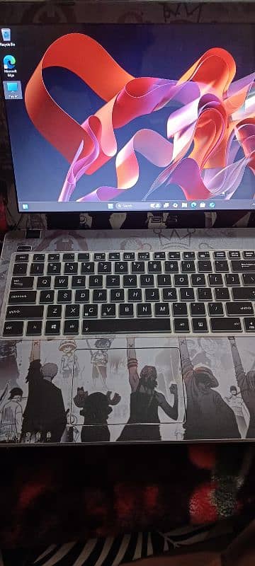 Asus X550C Laptop – Almost New, Selling for Upgrade