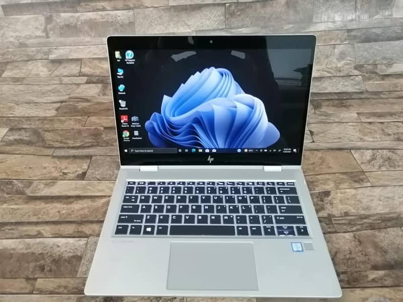 HP EliteBook x360 1030 G3 - 8th Gen Ci7 QuadCore 8GB 256GB SSD 13.3 Fu