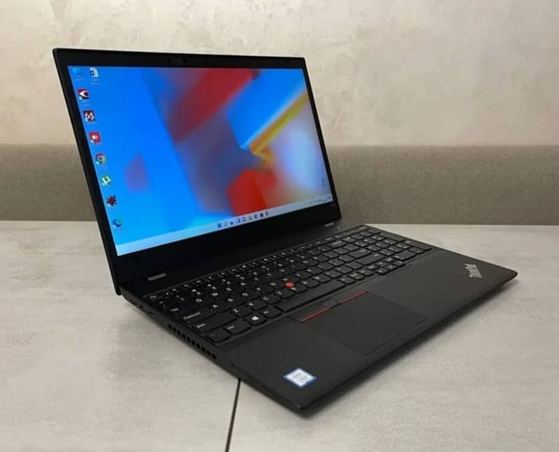 Lenovo ThinkPad T580 Intel Core i7 8th generation/ Lenovo Laptop