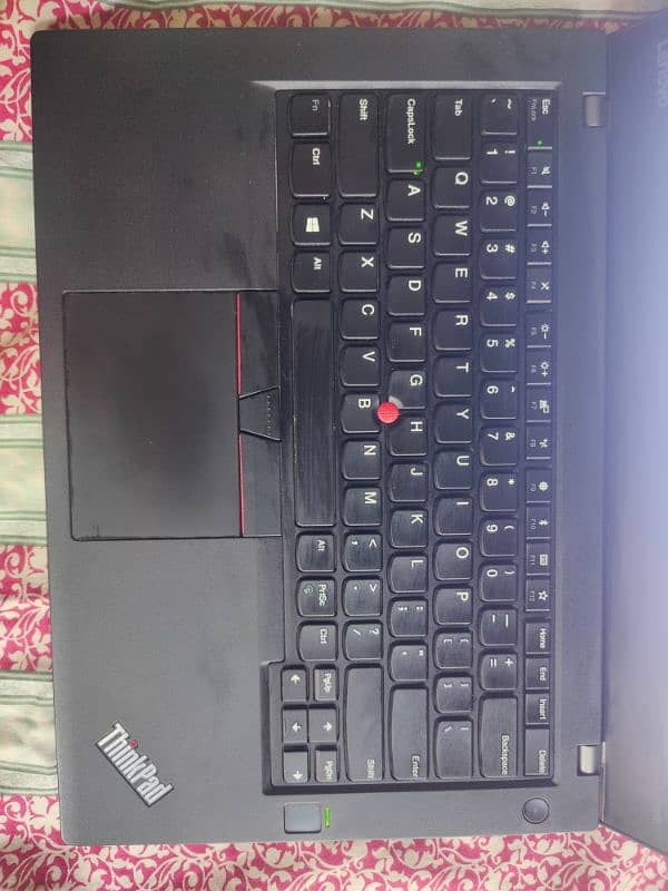 Lenovo t470 8/128 i5 6th