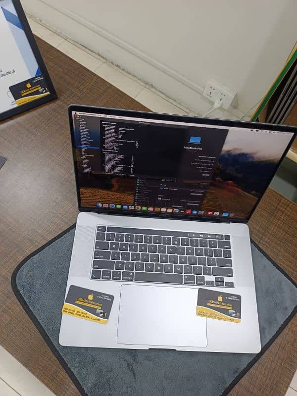 MACBOOK PRO 2019 16 INCH TOUCHBAR I9 8 CORE 32GB 512GB 4GB CARD 44 CYC