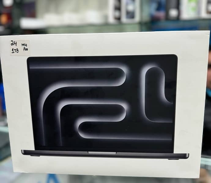 APPLE MACBOOK PRO M4 24-1TB BOX PACK NON ACTIVE