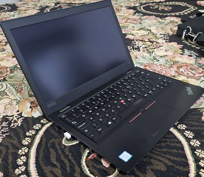 Lenovo L380 8th Gen i3 8GB Ram SSD 180 GB Touch
