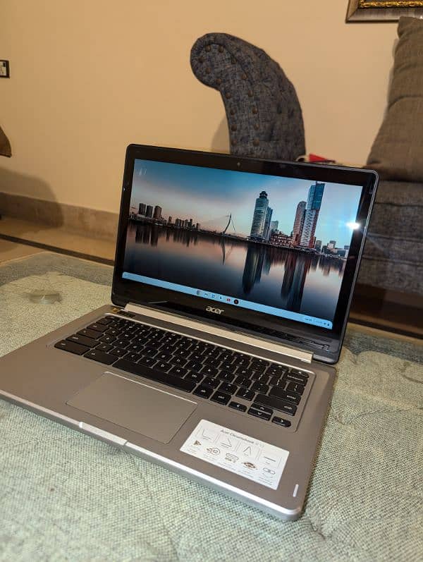 Acer r13 touch 360 14 inch screen
