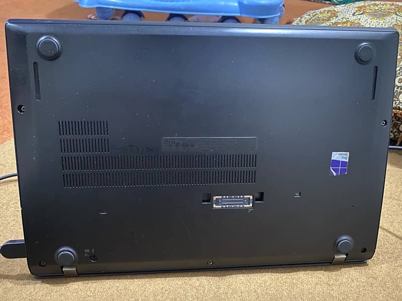 lenovi thinkpad cor i5 laptop bohat acha hai good working