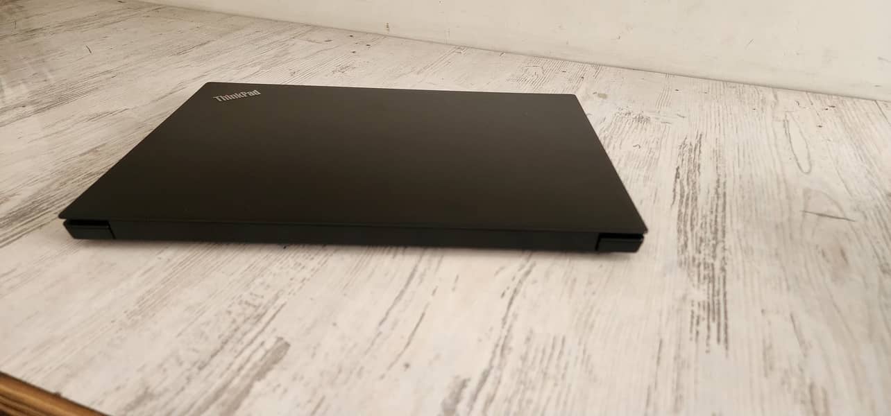 Selling Lenovo E14 Core-i5