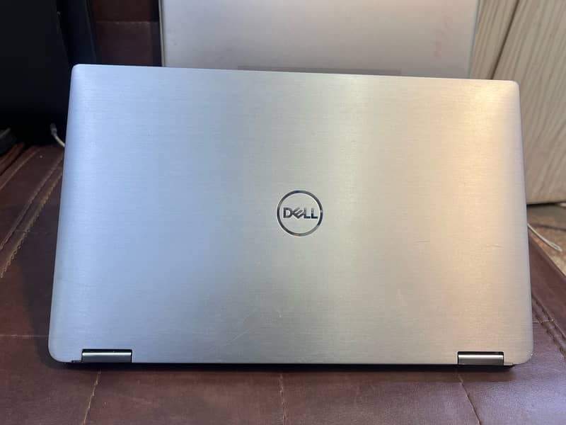 Dell Latitude 7400 2in1 Core i5 8th Generation 360 touch