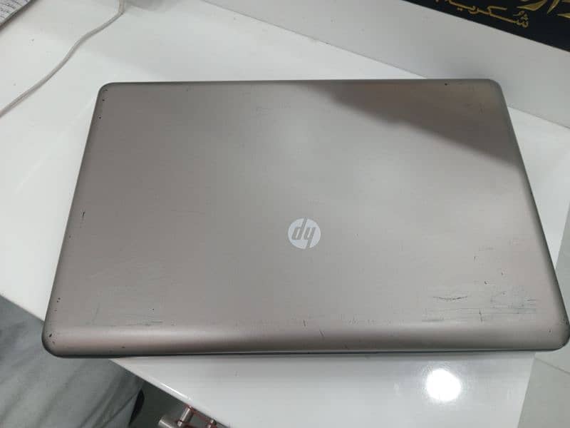 hp 630 intel Core i3 M380 2.53GHz 4gb Ram 128Gb. SSD