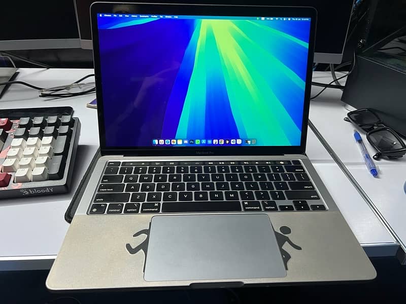 macbook pro M1 2020 13 inch