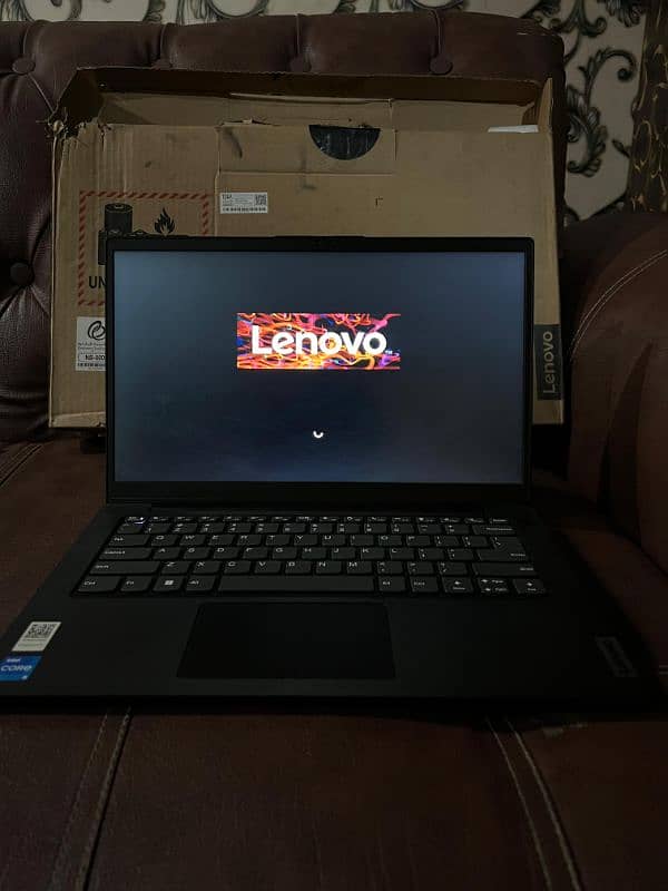 Lenovo V14 G3 Core i5 12th Gen, 8GB, 256GB NVME, 14″ FHD LED