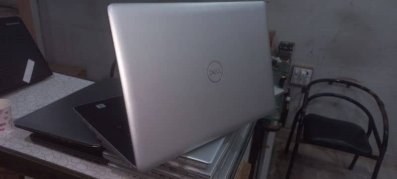 GAMING LAPTOP