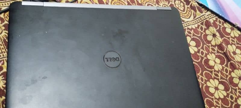 Dell latitude e7270 8gb ram ddr4 256ssd