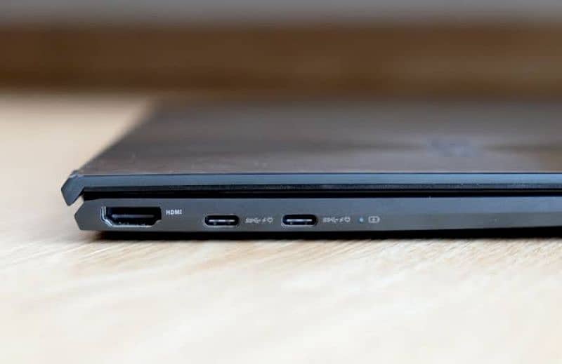 Asus ZenBook 14 UX425E - 11th Gen i5, 8GB RAM, 512GB NVMe SSD