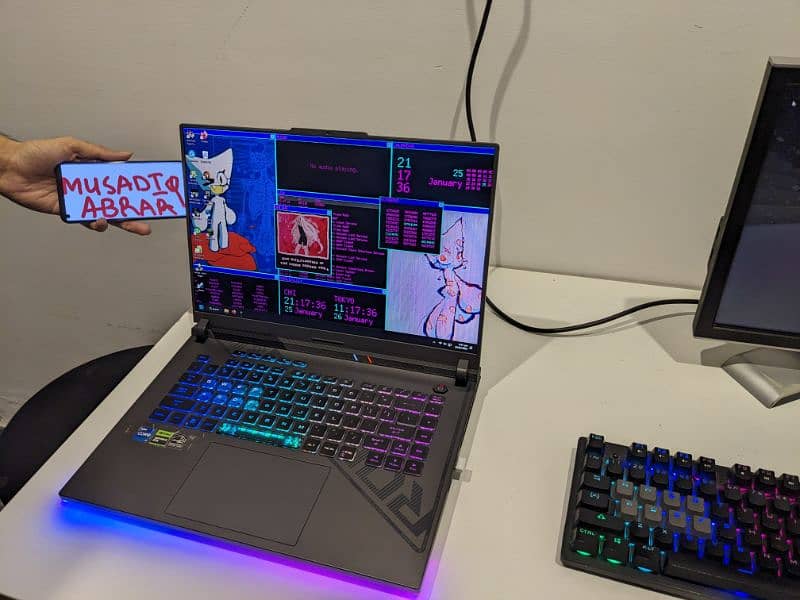 ASUS ROG STRIX G16, 13GEN I7, RTX 4060 140W,10/10 CONDITION FOR SALE
