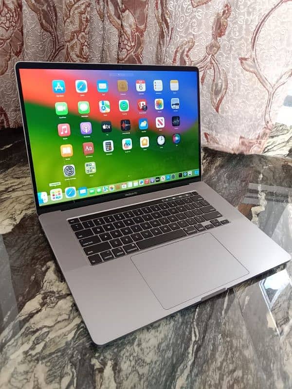 Macbook Pro 16" Total Genuine Machine Power Users