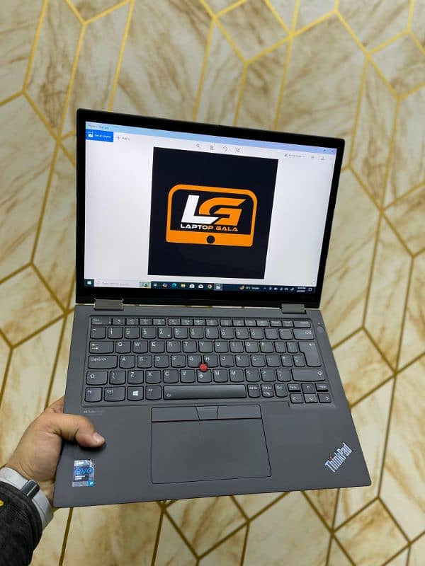 Lenovo ThinkPad X13 Yoga Gen 2 : Core i7 11th gen : 16/512 :Touch/360°
