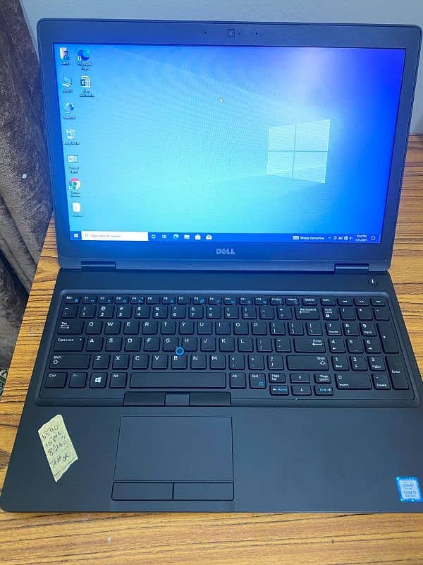 10 by 10 new Dell 5590 i5 8th Generation 8/256 with charger