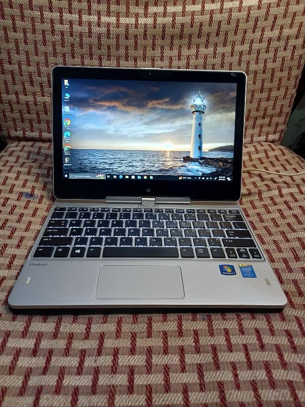 HP 810 G3 | i5 5th gen | 8/128gb SSD | Touch & Revolve