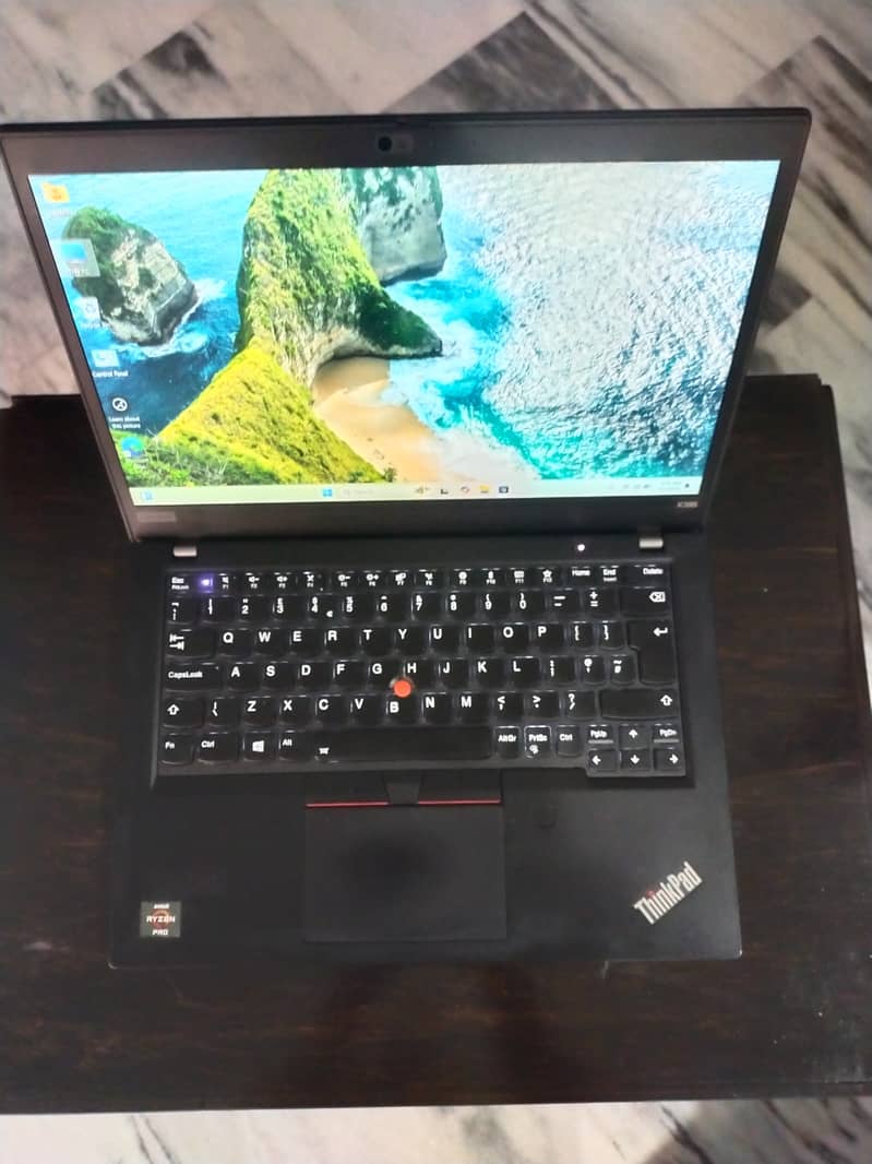 Lenovo Ryzen 5=Core i7-10th Gen 16GB RAM 256GB NVMe 4K Display