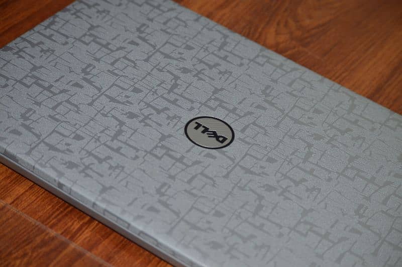 Dell Inspiron Core i5 6 Gen Touch screen
