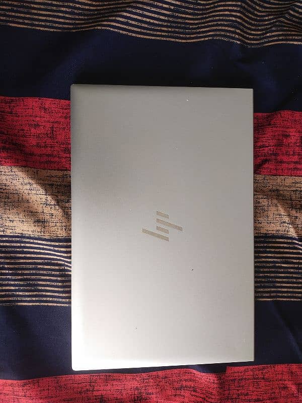 HP Elitebook G7 Ryzen 5(12-CPU)=i7 11th 4K Display 16GB RAM 256GB NVMe