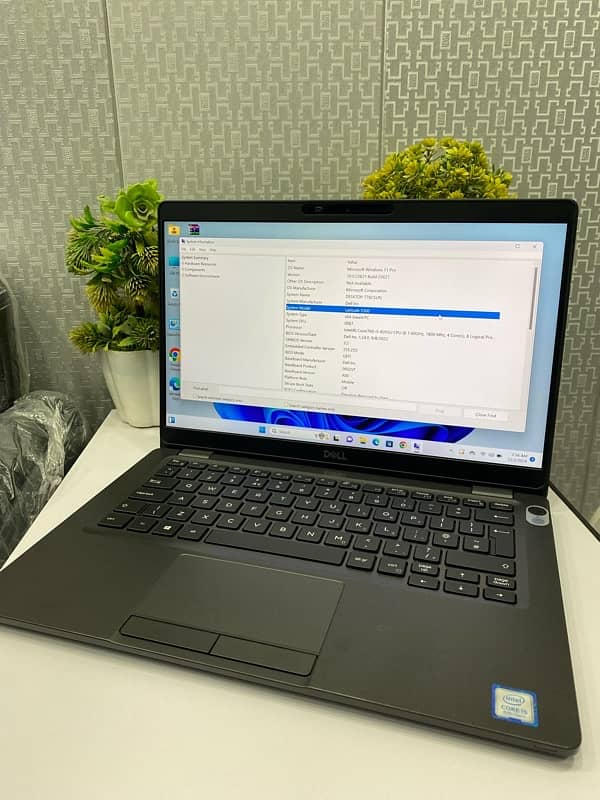 Dell latitude 5300 laptop | core i5 8th gen | touch screen 8/256 SSD