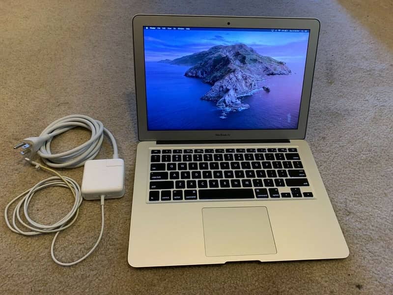Macbook air 2015 13 inch 8/256