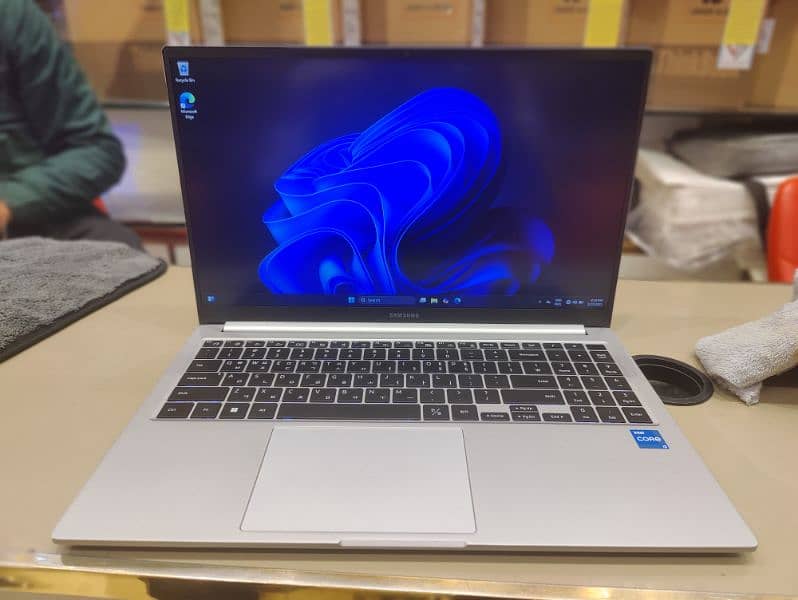 Samsung pro book 4