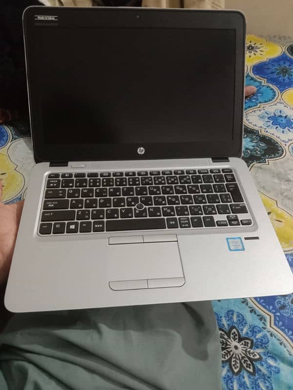 Hp core i5 6th generation laptop 8gb ram 4hr+battery +128gb + 451 SSD.