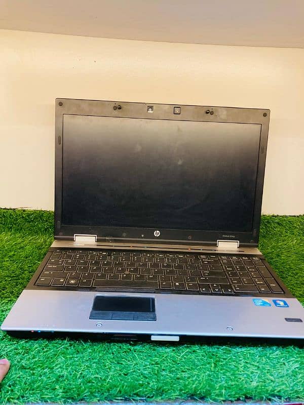 hp laptop elitebook 10/9 condition
