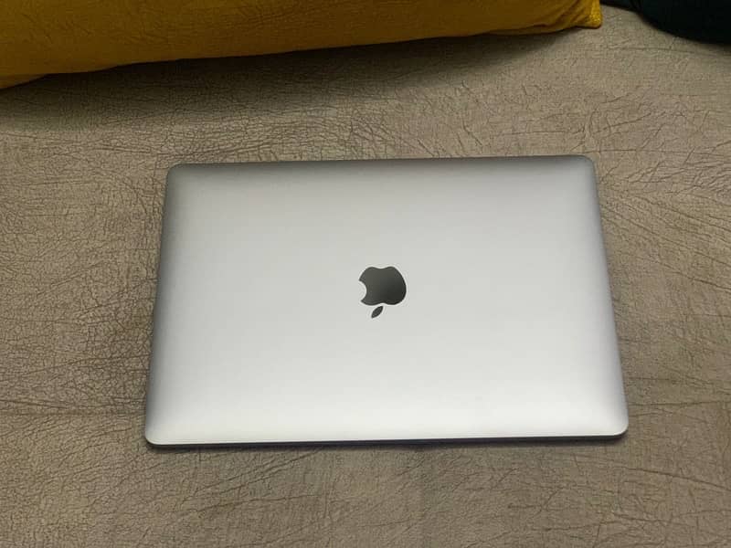 Macbook Pro M2 Chip
