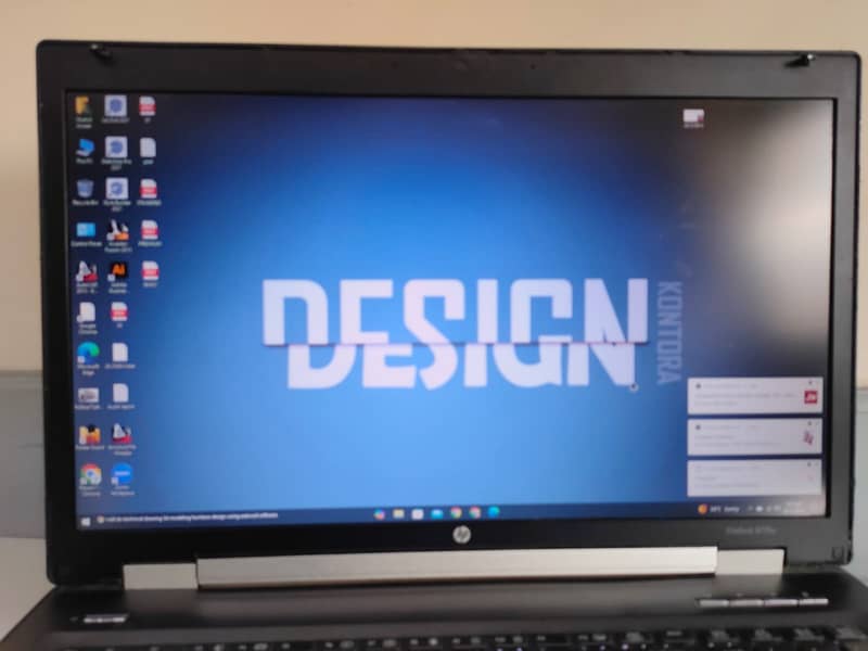 HP EliteBook 8770W Workstation