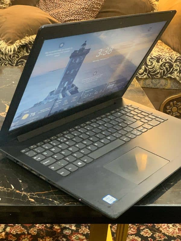 Lenovo Ideapad 330