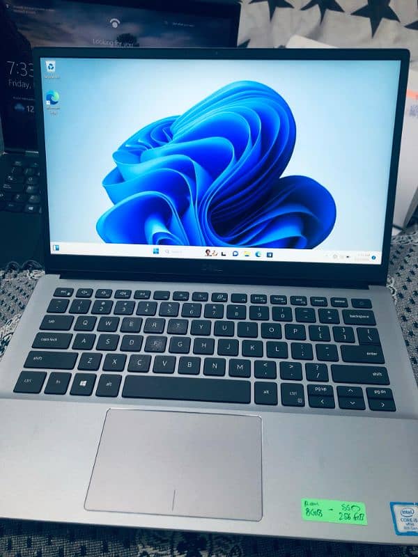 Dell Latitude 3301 laptop core i5 8thgen