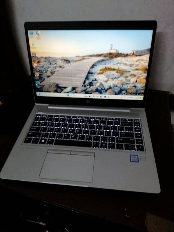 100% NEW laptop HP new logo