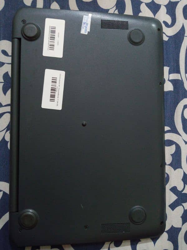 HP CHROMEBOOK 4/32_/128/256/SSD/ 10/10 CONDITION